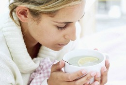 Eşti răcită? 4 alimente care întârzie vindecarea – Evită-le!