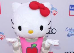 Japonia a trimis în spaţiu o păpuşă Hello Kitty
