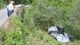 Trei moldoveni, implicaţi într-un accident în Italia; Șoferul a murit