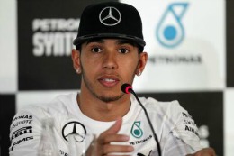 Lewis Hamilton a primit de la BBC premiul ”Personalitatea Anului în Sport”