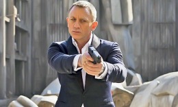 Scenariul noului James Bond, furat de hackeri