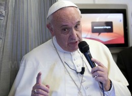 Ce spune Papa Francisc despre atacurile din Franţa! VIDEO