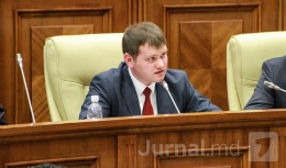 Minut de reculegere în Parlament pentru eroii căzuţi pe Nistru; „A fost o agresiune a Rusiei”