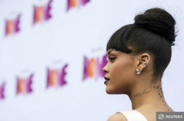 Rihanna dezminte că ar avea o relație cu Leonardo DiCaprio