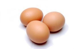 Nu le arunca! Iată care sunt beneficiile cojilor de ouă!