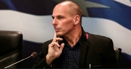Referendum Grecia. Ministrul grec de Finanţe a demisionat