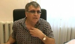 Ex-primarul bătăuş, Ghenadie Rabei, nu se lasă şi îşi vrea fotoliul înapoi // VIDEO